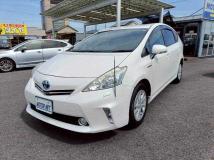 2012 Toyota PRIUS α