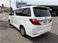 2013 Toyota Alphard Hybrid