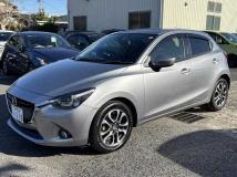 2016 Mazda Demio