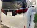 2025 Toyota Alphard Hybrid