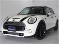 2017 BMW MINI