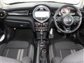 2017 BMW MINI