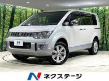 2017 Mitsubishi Delica D5