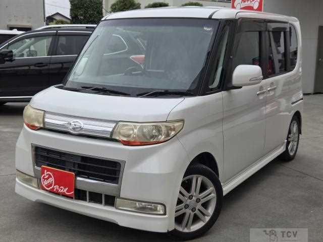 2010 Daihatsu Tanto