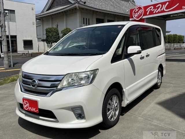 2012 Nissan Serena