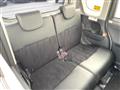 2016 Daihatsu Tanto