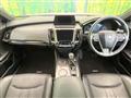 2018 Toyota Crown Hybrid