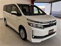 2015 Toyota Voxy
