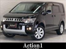 2015 Mitsubishi Delica D5
