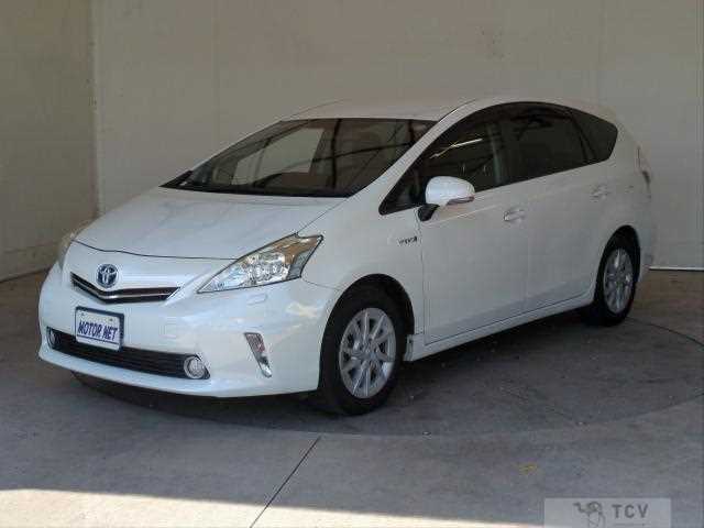 2014 Toyota PRIUS α