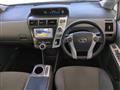 2014 Toyota PRIUS α