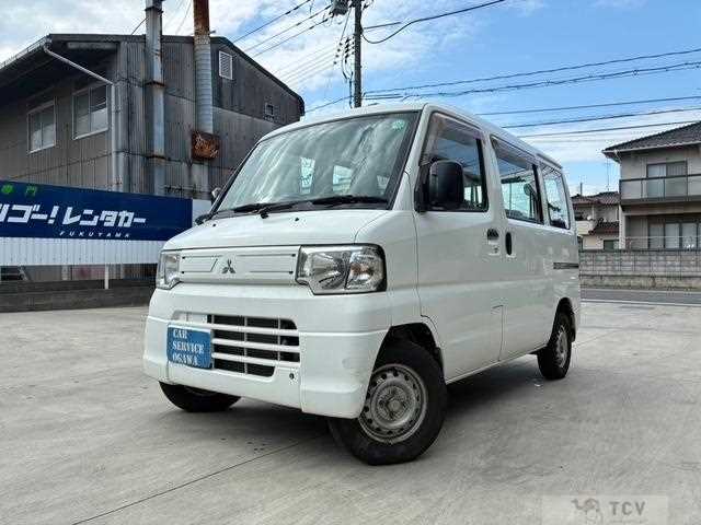 2012 Mitsubishi Minicab Van