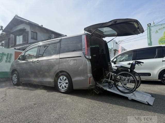 2019 Toyota Noah