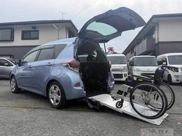 2014 Toyota Ractis