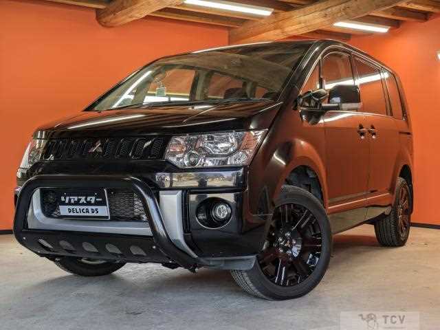 2016 Mitsubishi Delica D5