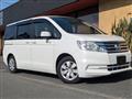2014 Honda Step WGN