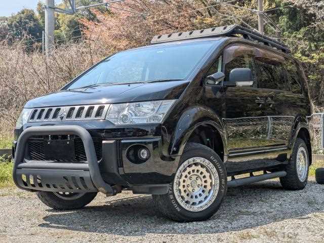 2009 Mitsubishi Delica D5