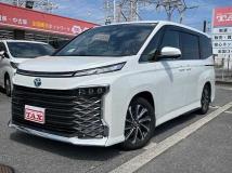 2022 Toyota Voxy