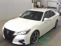 2016 Toyota Crown