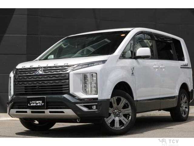 2022 Mitsubishi Delica D5