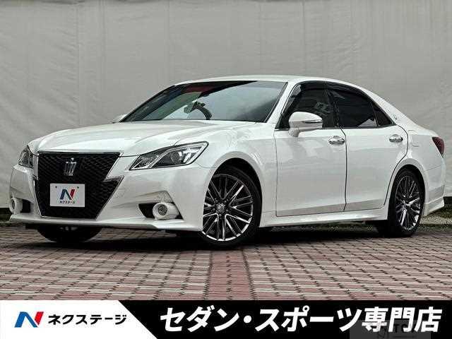2015 Toyota Crown Hybrid
