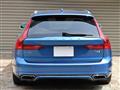 2017 Volvo V90