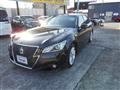 2013 Toyota Crown