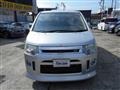 2011 Mitsubishi Delica D5