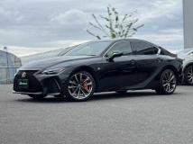 2021 Lexus IS