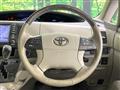 2012 Toyota Estima Hybrid