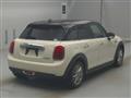 2019 BMW MINI