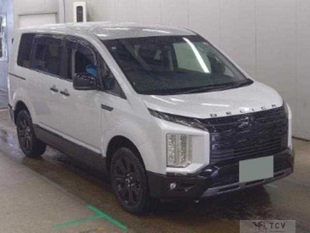 2024 Mitsubishi Delica D5