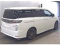 2017 Nissan Elgrand