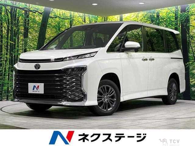 2022 Toyota Voxy