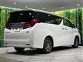 2016 Toyota Alphard Hybrid