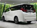 2016 Toyota Alphard Hybrid