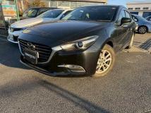 2016 Mazda Axela
