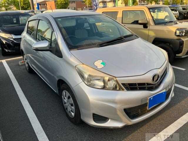 2011 Toyota Vitz
