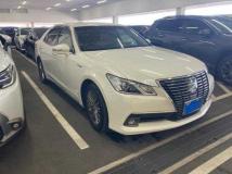 2014 Toyota Kluger Hybrid