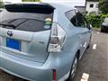2013 Toyota PRIUS α