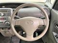 2011 Daihatsu Tanto