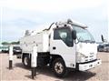 2011 Isuzu Elf Truck