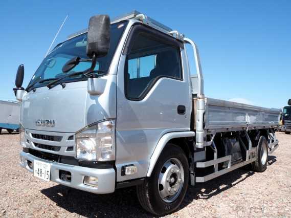 2020 Isuzu Elf Truck