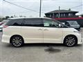 2017 Toyota Estima