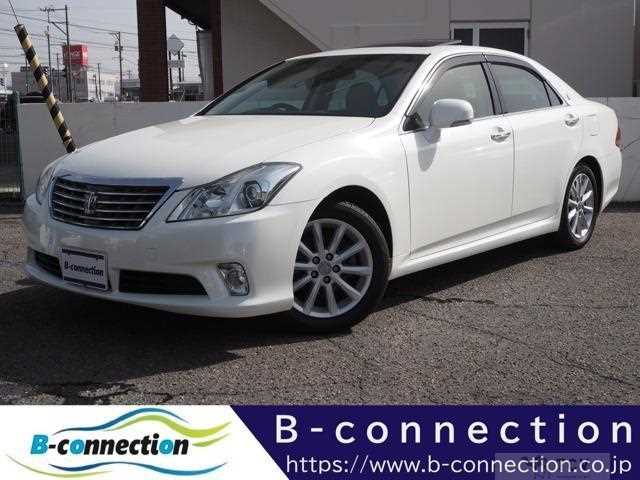 2012 Toyota Crown