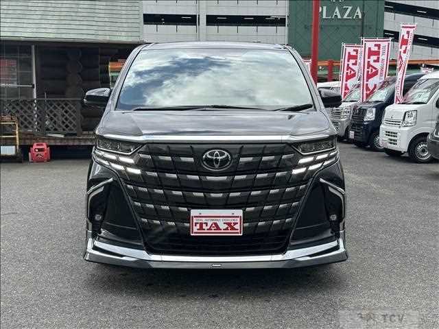 2023 Toyota Alphard Hybrid