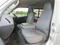 2006 Toyota Hiace Van