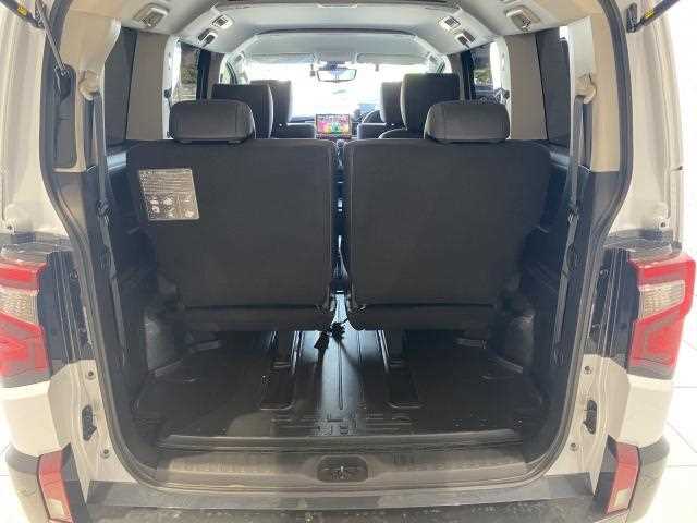 Mitsubishi Delica D5 2026 — миниатюра 11