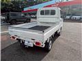 2024 Nissan Clipper Truck