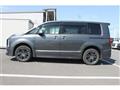 2019 Mitsubishi Delica D5